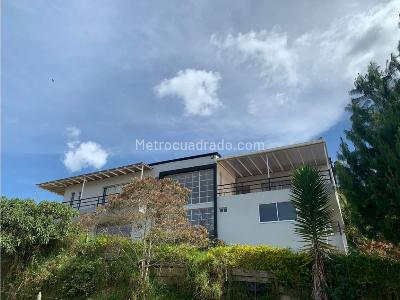 Casa de 4 alcobas en venta en Parque Principal Don Matias, Medellín, 420 m² · foto 20 de 20