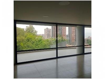 Apartamento en venta en El Poblado El Tesoro, Medellín · foto 3 de 20