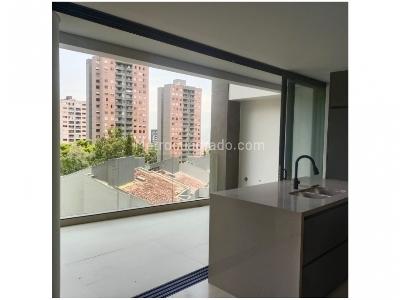 Apartamento en venta en El Poblado El Tesoro, Medellín · foto 4 de 20