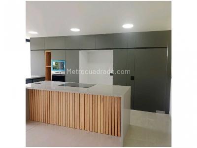 Apartamento en venta en El Poblado El Tesoro, Medellín · foto 6 de 20