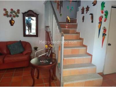 Casa de 3 alcobas en venta en Vereda El Llano, Medellín, 160 m² · foto 18 de 20