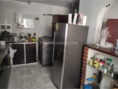 Apartamento en venta en Centro, Medellín · foto 2 de 14