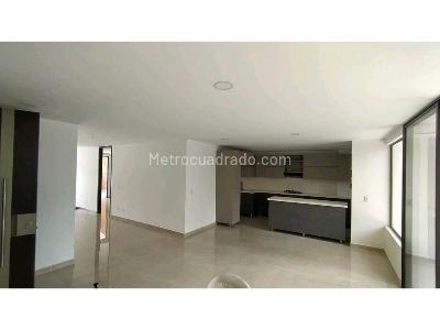 Apartamento de 2 alcobas en venta en La Castellana, Medellín, 200 m² · foto 2 de 18