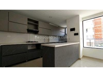 Apartamento de 2 alcobas en venta en La Castellana, Medellín, 200 m² · foto 4 de 18