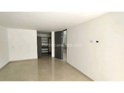Apartamento de 2 alcobas en venta en La Castellana, Medellín, 200 m² · foto 8 de 18