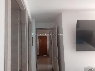 Apartamento de 2 alcobas en venta en 1er Parque Laureles, Medellín, 64 m² · foto 4 de 20