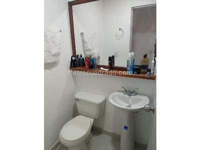 Apartamento de 2 alcobas en venta en 1er Parque Laureles, Medellín, 64 m² · foto 8 de 20
