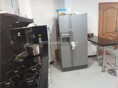 Apartamento de 2 alcobas en venta en 1er Parque Laureles, Medellín, 64 m² · foto 9 de 20