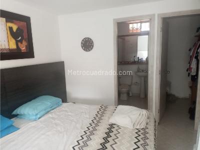 Apartamento de 2 alcobas en venta en 1er Parque Laureles, Medellín, 64 m² · foto 10 de 20