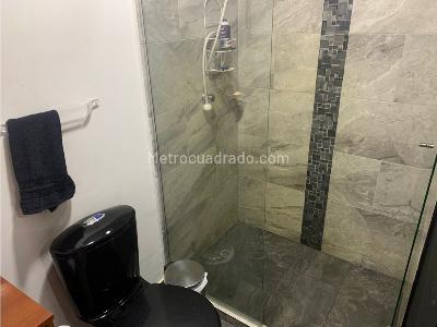 Casa de 4 alcobas en venta en A Cinco Minutos Del Parque, Medellín, 420 m² · foto 11 de 20