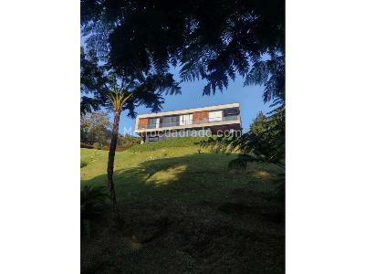Casa de 4 alcobas en venta en Av Palmas Poblado, Medellín · foto 8 de 11