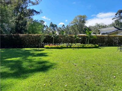 Casa de 4 alcobas en venta en Llano Grande, Rionegro · foto 4 de 11