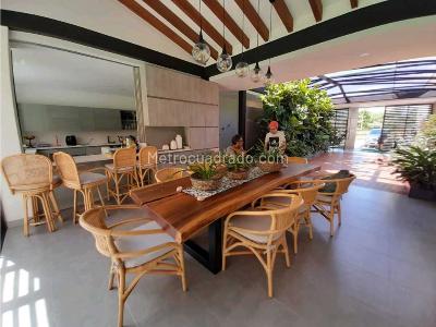 Casa de 4 alcobas en venta en Llano Grande, Rionegro · foto 8 de 11