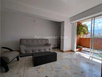 Apartamento de 3 alcobas en venta en Laureles, Medellín, 80 m² · foto 4 de 18
