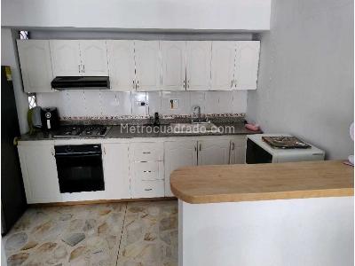Apartamento de 3 alcobas en venta en Laureles, Medellín, 80 m² · foto 8 de 18