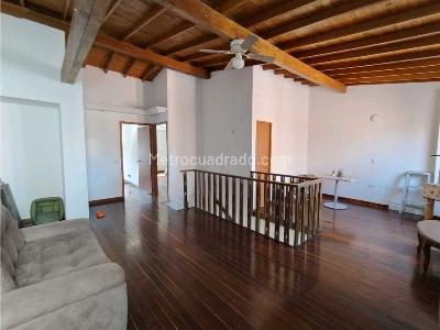 Apartamento de 3 alcobas en venta en Laureles, Medellín, 80 m² · foto 17 de 18