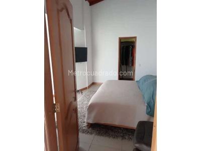 Apartamento de 3 alcobas en venta en Laureles, Medellín, 120 m² · foto 4 de 5