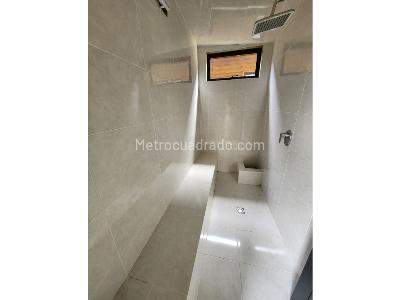 Casa de 5 alcobas en venta en Vereda Cruces, Medellín, 248 m² · foto 12 de 20