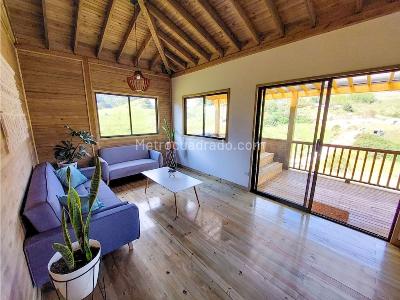 Casa de 5 alcobas en venta en Vereda Cruces, Medellín, 248 m² · foto 13 de 20