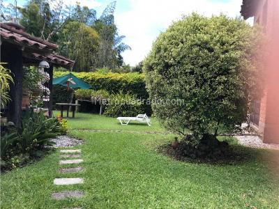 Casa de 5 alcobas en venta en Gualanday, Rionegro, 1700 m² · foto 11 de 20