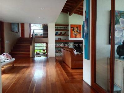 Casa de 4 alcobas en venta en Envigado, Envigado · foto 11 de 20