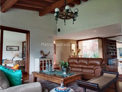 Casa de 4 alcobas en venta en Envigado, Envigado · foto 19 de 20