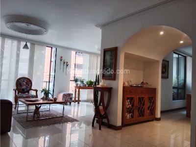Apartamento en venta en Laureles, Medellín · foto 2 de 20