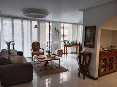 Apartamento en venta en Laureles, Medellín · foto 3 de 20