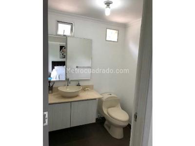 Casa de 5 alcobas en venta en Poblado/Via Las Palmas, Medellín, 455 m² · foto 5 de 7