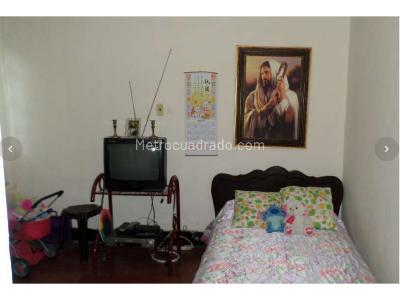 Casa de 4 alcobas en venta en Florida Nueva/Occidente, Medellín, 156 m² · foto 8 de 11
