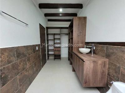 Casa de 3 alcobas en venta en San Antonio De Pereira, Rionegro, 354 m² · foto 6 de 10