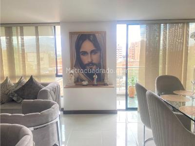 Apartamento de 3 alcobas en venta en La Castellana, Medellín, 130 m² · foto 5 de 20