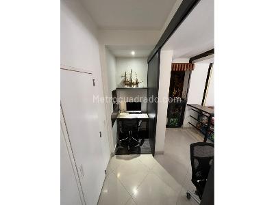 Casa de 4 alcobas en venta en El Poblado, Medellín, 643 m² · foto 11 de 20