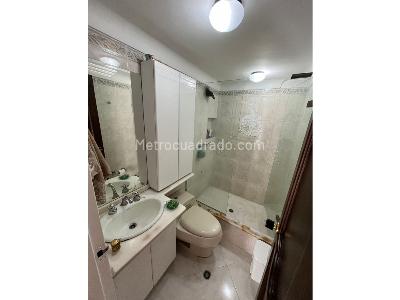 Casa de 4 alcobas en venta en El Poblado, Medellín, 643 m² · foto 15 de 20