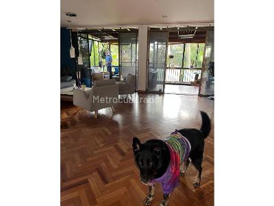 Casa de 4 alcobas en venta en El Poblado, Medellín, 440 m² · foto 11 de 20