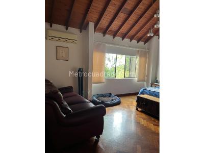 Casa de 4 alcobas en venta en El Poblado, Medellín, 440 m² · foto 14 de 20