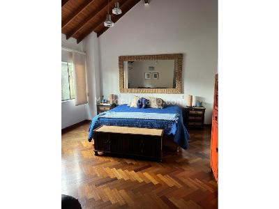 Casa de 4 alcobas en venta en El Poblado, Medellín, 440 m² · foto 16 de 20