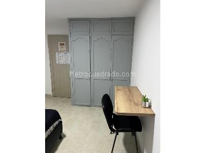 Casa de 5 alcobas en venta en Laureles, Medellín, 125 m² · foto 5 de 20
