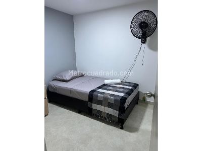 Casa de 5 alcobas en venta en Laureles, Medellín, 125 m² · foto 13 de 20