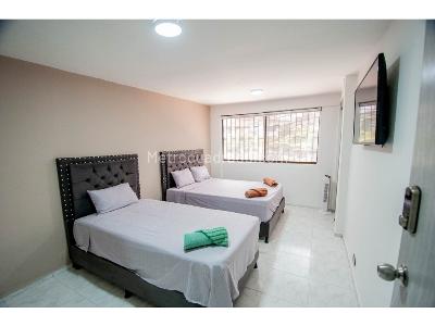 Casa de 5 alcobas en venta en Conquistadores, Medellín, 178 m² · foto 5 de 13