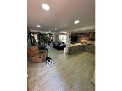 Casa de 3 alcobas en venta en El Poblado, Medellín, 197 m² · foto 9 de 20