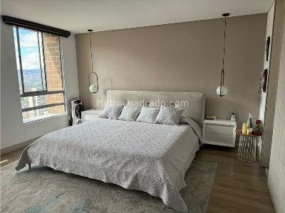 Apartamento en venta en Castropol, Medellín · foto 4 de 13