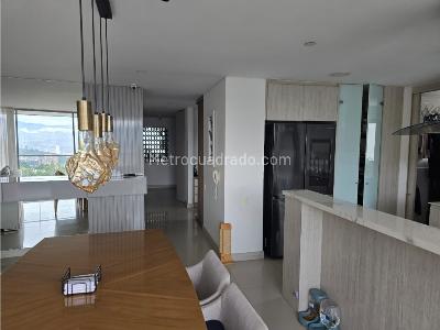 Apartamento en venta en Castropol, Medellín · foto 5 de 13