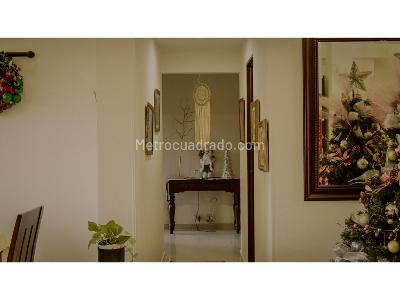 Apartamento en venta en Poblado Vizcaya, Medellín · foto 2 de 8
