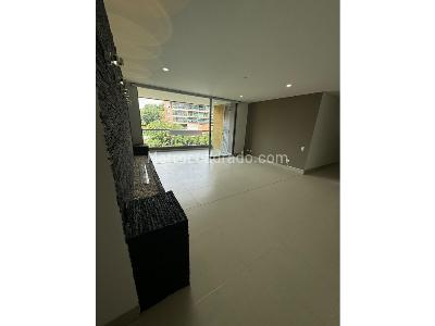 Apartamento de 4 alcobas en venta en Castropol, Medellín, 136 m² · foto 8 de 20