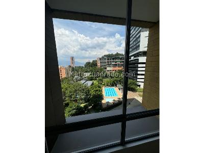Apartamento de 4 alcobas en venta en Castropol, Medellín, 136 m² · foto 12 de 20