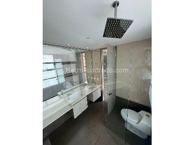 Apartamento de 4 alcobas en venta en Castropol, Medellín, 136 m² · foto 13 de 20