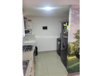 Apartaestudio en venta en Sabaneta, Sabaneta, 56 m² · foto 2 de 12