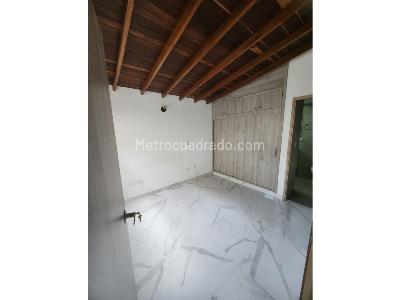 Apartamento de 5 alcobas en venta en Laureles, Medellín, 200 m² · foto 3 de 12