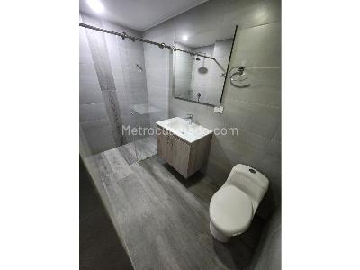 Apartamento de 5 alcobas en venta en Laureles, Medellín, 200 m² · foto 9 de 12